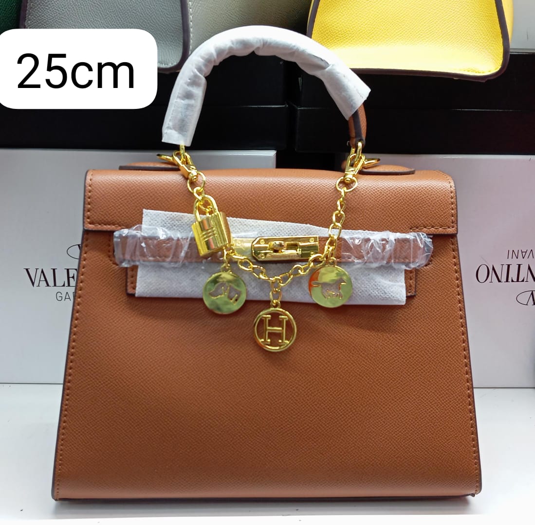 H Sellier Bag in Epsom Leather With Gold Hardware 25cm