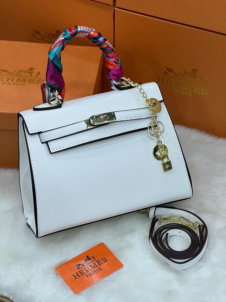 π Sellier Gold Hardware Bag in Epsom Leather 25cm