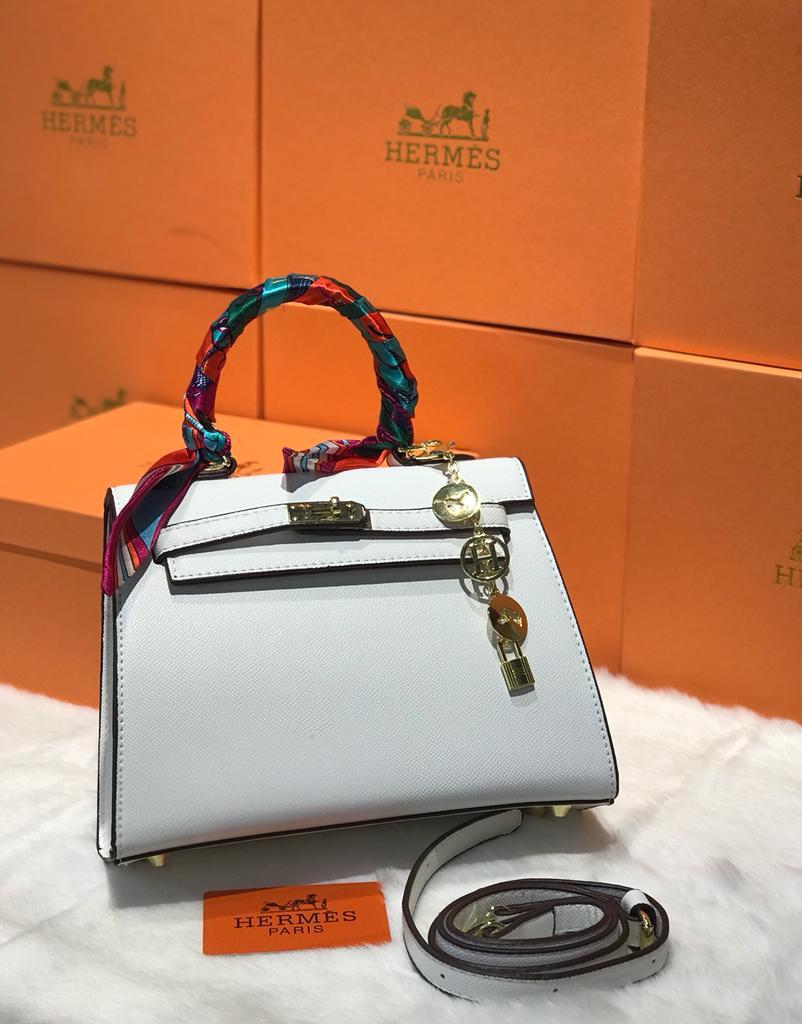 π Sellier Gold Hardware Bag in Epsom Leather 25cm