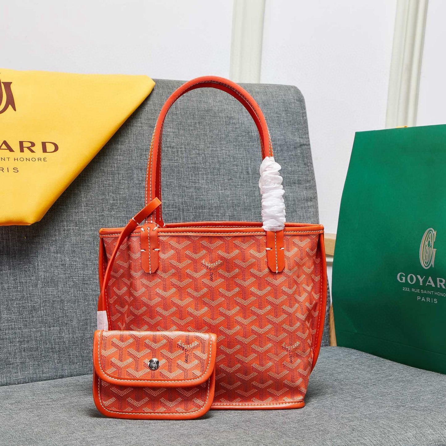 𝐆 Coated Canvas Mini Tote Bag With Pouch