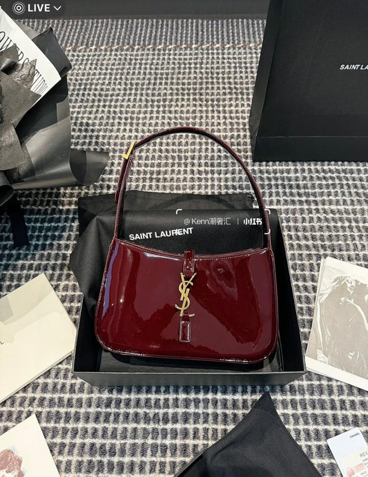 Le5a7 YSL Kelly Shiny Leather Bag